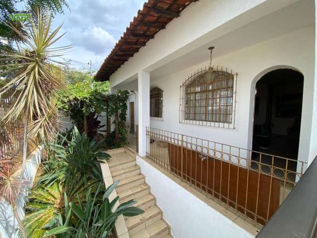 Casa com 4 quartos à venda na Rua José Amaral, 80, Ouro Preto, Belo Horizonte por R$ 1.300.000