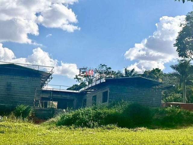 Casa em condomínio à venda, com quatro suítes, Centro, Cambé, PR