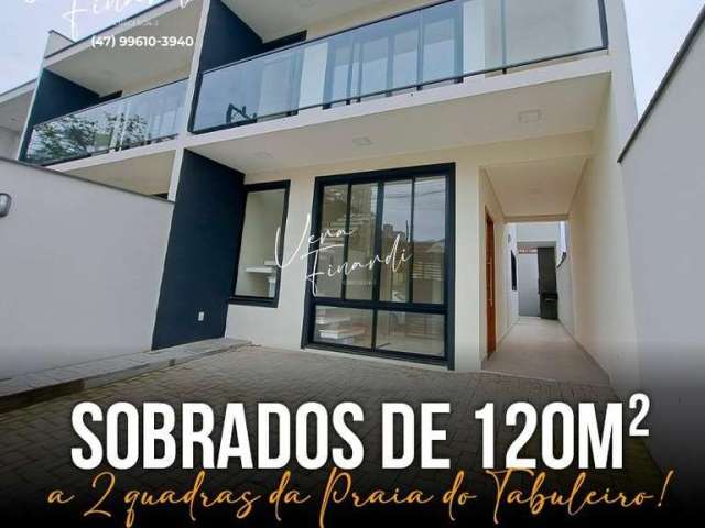 Casa para Venda em Barra Velha, Centro, 3 dormitórios, 3 suítes, 4 banheiros, 2 vagas