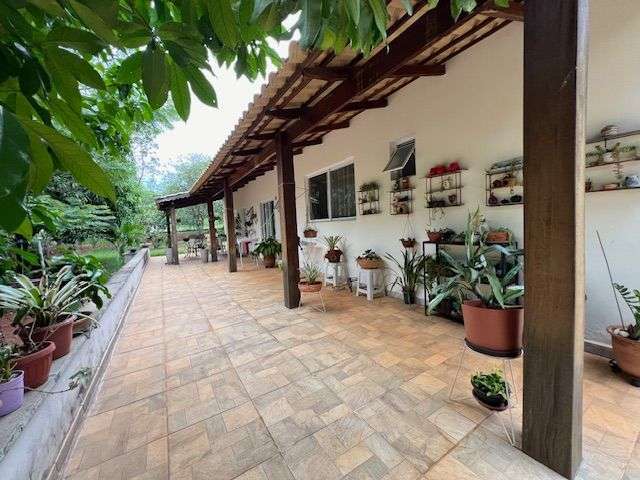 Chácara com 4 dormitórios à venda, 5432 m² por R$ 2.000.000,00 - Cond Alta Vista - Senador Canedo/GO