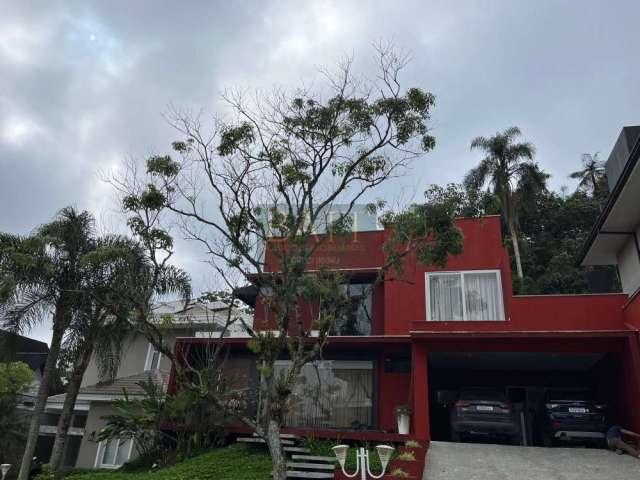 Venda de casa em Condomínio