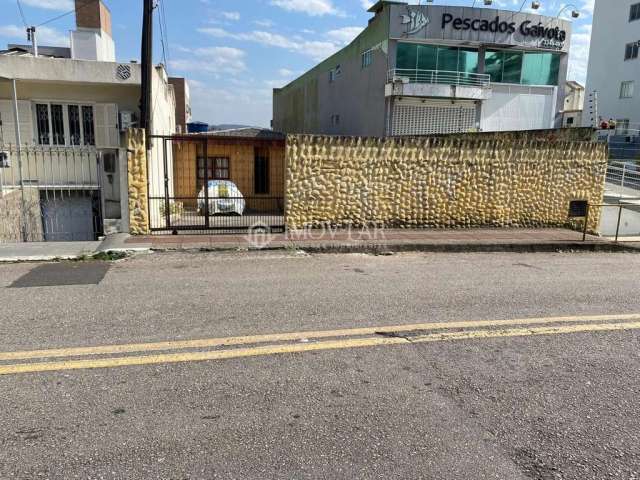 Casa para Venda em Florianópolis, Coloninha, 2 dormitórios, 1 suíte, 2 banheiros, 2 vagas