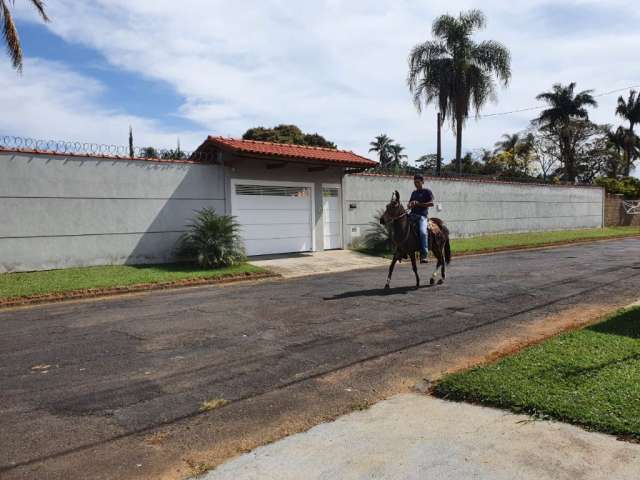 Linda chácara à venda no Recreio Campo Belo