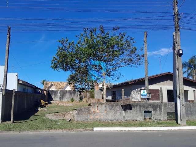 Terreno no centro do Passo De Torres-Sc de 380m²