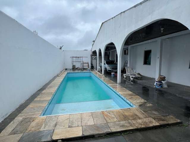 CASA GRANDE, Coroado. 400m², 3qts/1ste, escritório, piscina e 2 vgs