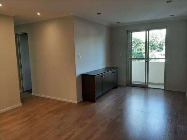 Apartamento com 62 metros, 3 dormitórios, varanda, 1 vaga - Parque Continental