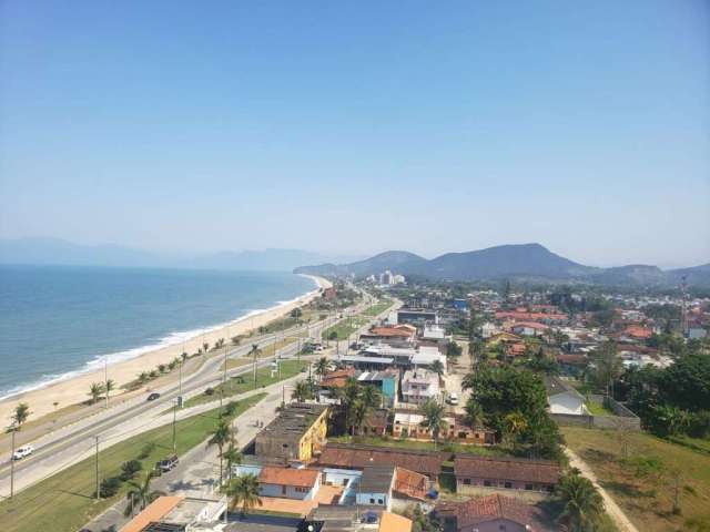 Cobertura com Vista para o Mar e Morro na Praia de Massaguaçu