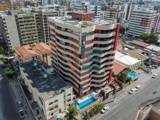 Edifício Classic - Apartamento Amplo e Sofisticado na Ponta Verde com 146m²!