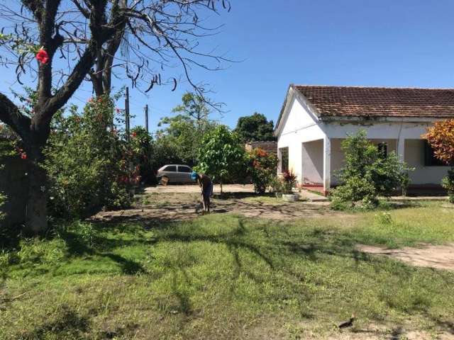 VENDO Linda Área de 2.357m² na BR101 a 3km do posto da Polícia Rodoviária Federal