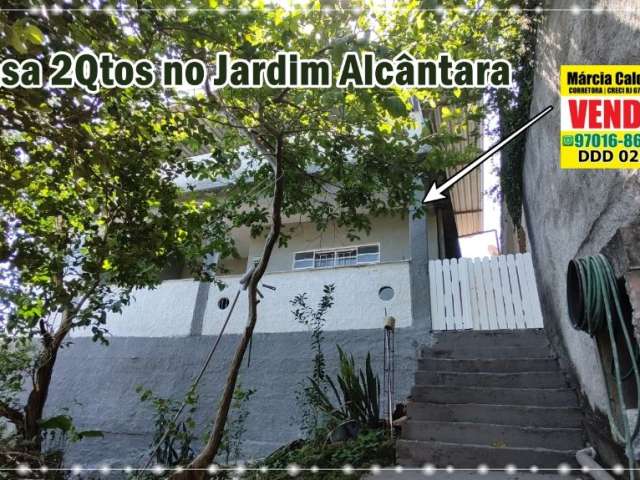 VENDO Linda Casa de 2Qtos no Jardim Alcântara, São Gonçalo RJ