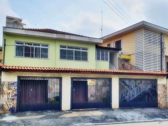 Casa nas Palmas do Tremembé, com 3 quartos, 5 vagas e 13,00 metros de frente