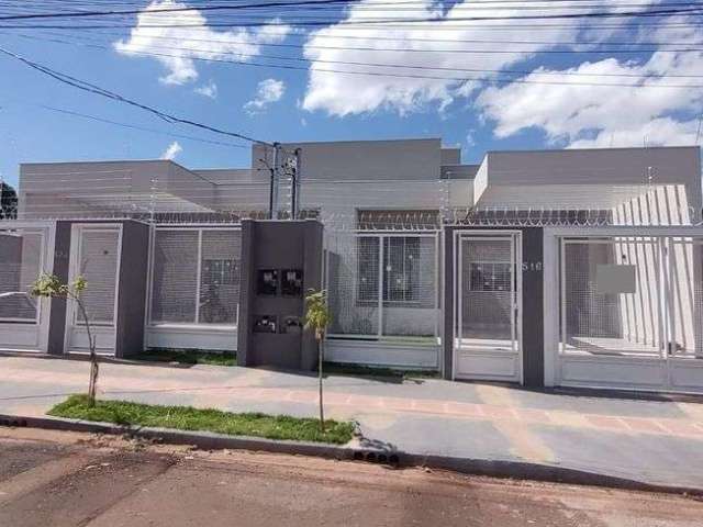 Vendo casa nova no Bairro Coronel Antonino