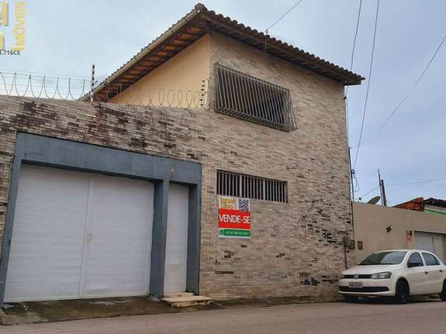 Casa à venda no bairro Pici - Fortaleza/CE