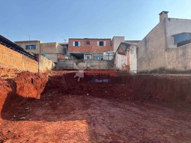 Terreno Comercial na Carlos Botelho - Oportunidade Única!