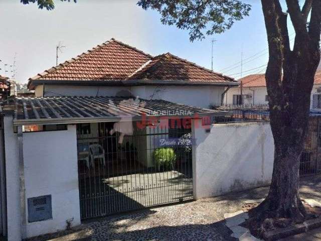 Casa à venda na Vila Cordenonsi, Americana  por R$ 685.000