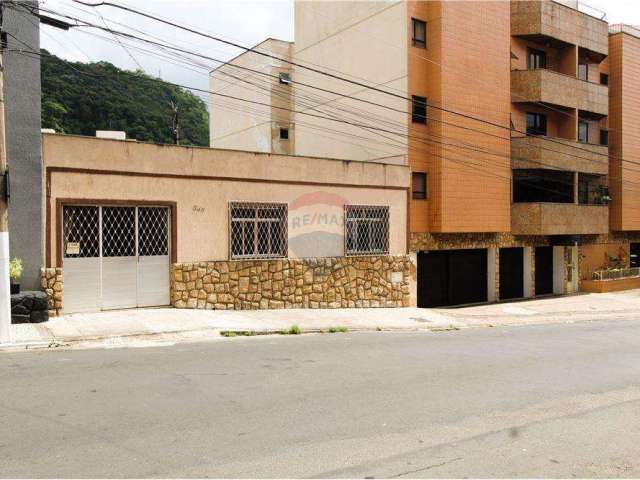 Casa a Venda no Bairro São Mateus