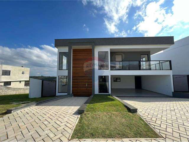 Casa 4 suítes no Alphaville à venda - R$1.690.000,00