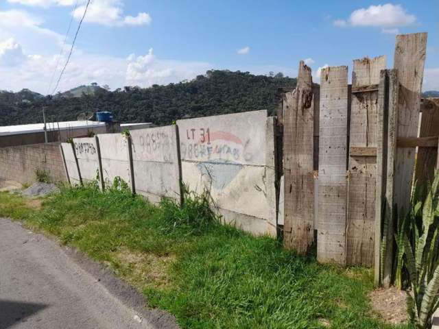 Terreno de 490m² à Venda na Vila Montanhesa