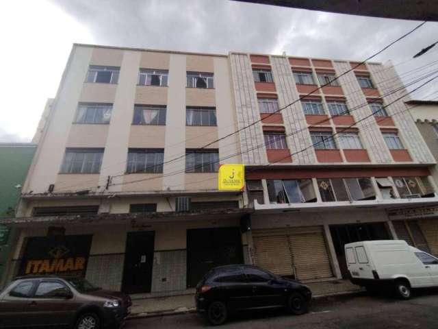 Apartamento com 3 dormitórios à venda, 84 m² por R$ 320.000,00 - Granbery - Juiz de Fora/MG