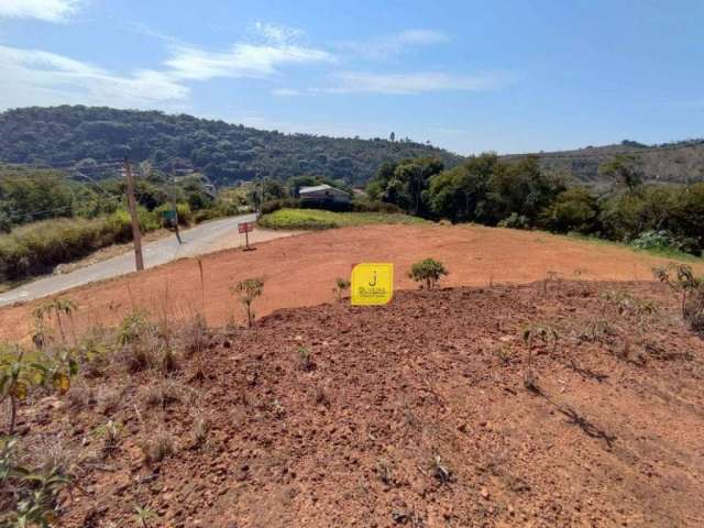 Excelente terreno, com 3.200m², no centro de Torreões, de esquina, e pronto para construir.