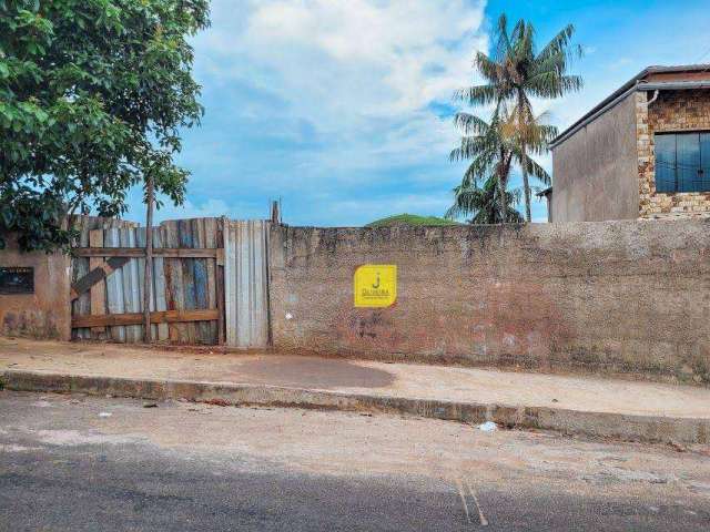 Terreno com ótima topografia, medindo 432m², no bairro Fontesville