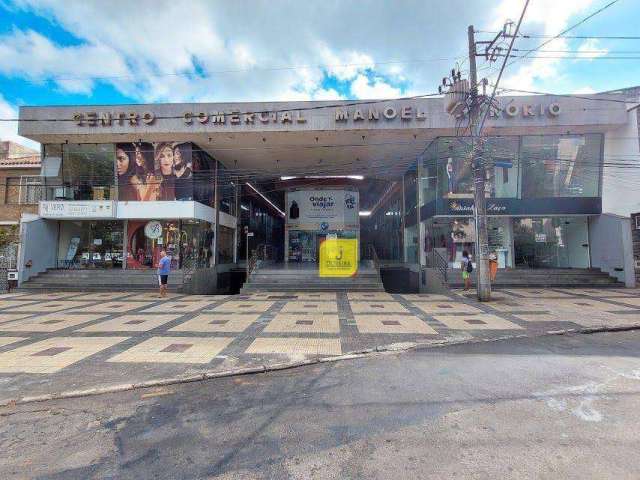 Loja com garagem no Centro Comercial do Manoel Honório