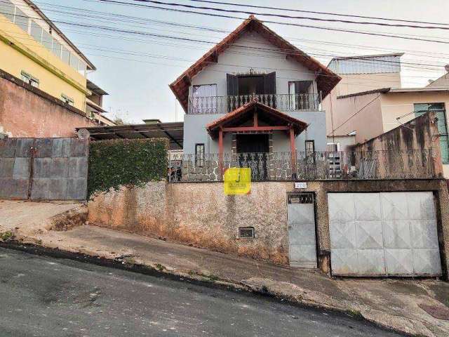 Casa com 2 dormitórios à venda, 125 m² por R$ 375.000,00 - São Pedro - Juiz de Fora/MG