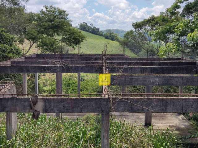 Excelente terreno à venda, c/ 1.100 m², com base já pronta para uma casa de aproximadamente 200m², por R$120.000,00 - no Fazendinhas de Valadares.