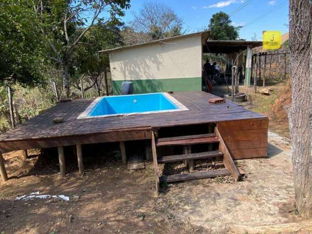 Chácara com 2 dormitórios à venda, 7000 m² por R$ 250.000 - Triqueda - Coronel Pacheco/MG.