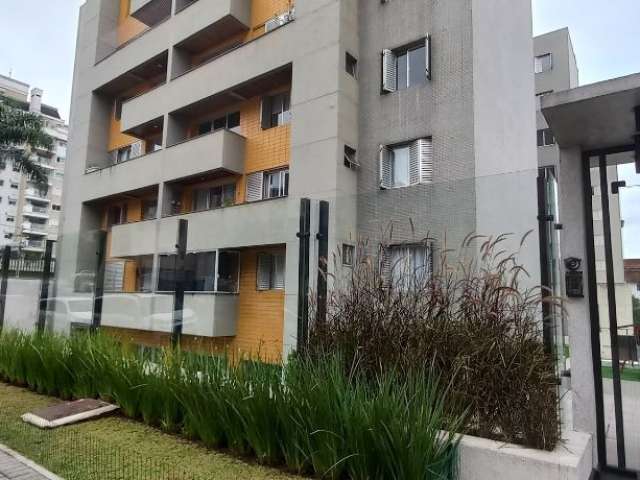 Excelente apartamento, 3 dormitórios no Bigorrilho