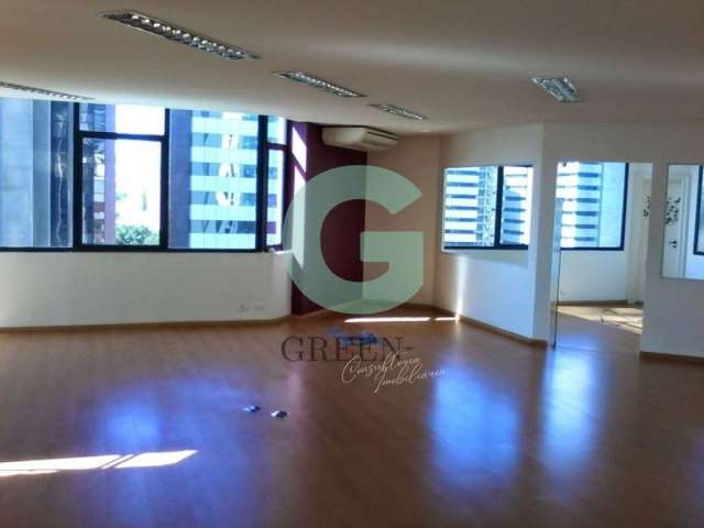 Sala comercial de alto padrão à venda no Brooklin Novo, São Paulo-SP: 2 salas, 2 banheiros, 2 vagas, 140m².