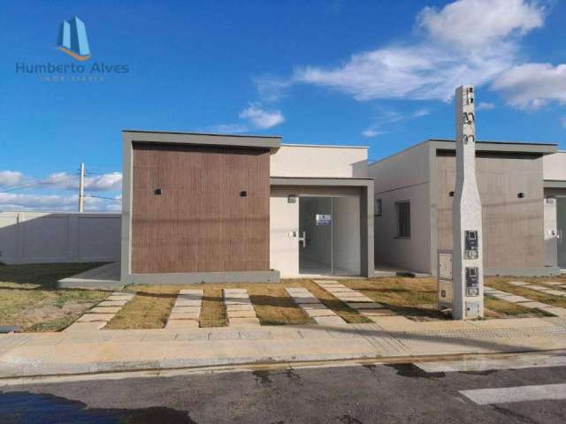 Casa com 2 dormitórios à venda, 60 m² por R$ 230.000,00 - Universidade - Vitória da Conquista/BA