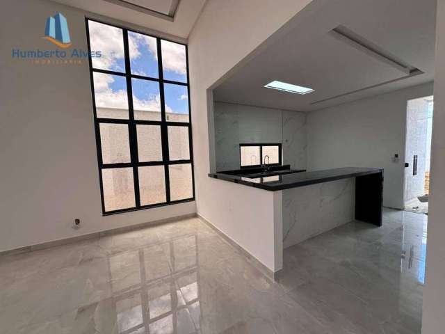 Casa com 3 dormitórios à venda, 150 m² por R$ 750.000 - Felícia - Vitória da Conquista/BA