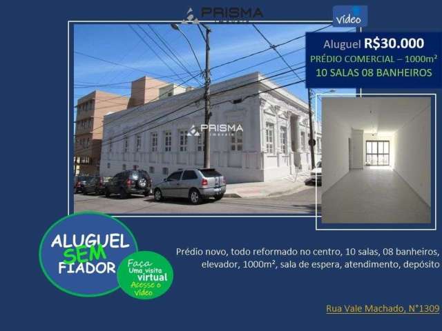 Prédio comercial no centro, 14 salas, 14 banheiros, elevador, 1000m²