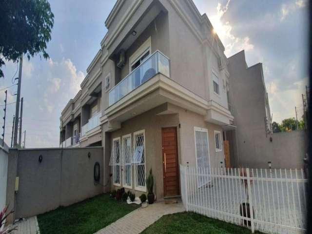 Sobrado duplex de alto padrão no bairro Jardim das Américas-Curitiba-PR