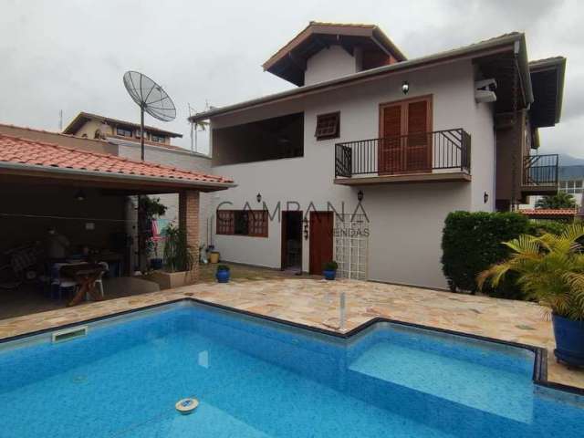 Casa 4 dormitórios com piscina à venda, Indaiá, Caraguatatuba, SP