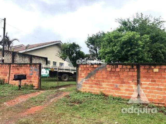 Casa à venda 2 Quartos, 1 Vaga,  amplo terreno com 450M², Boa Vista, Los Ageles, Ponta Grossa - PR