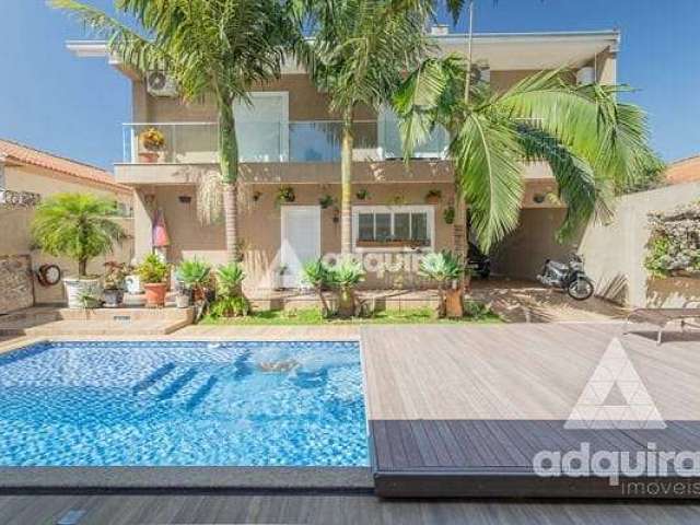 Casa com piscina à venda e locação contendo 4 quartos na Vila Estrela