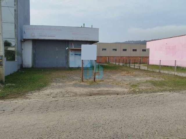 Ótimo Terreno Localizado no Bairro Palhocinha, a 1km do Centro e Praia Central de Garopaba!