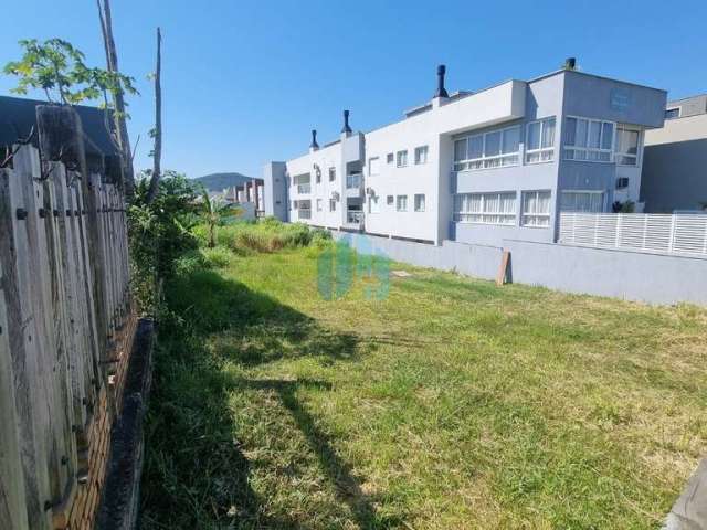 Amplo Terreno Residencial e Comercial, Localizado no Bairro Ferraz, em Garopaba!