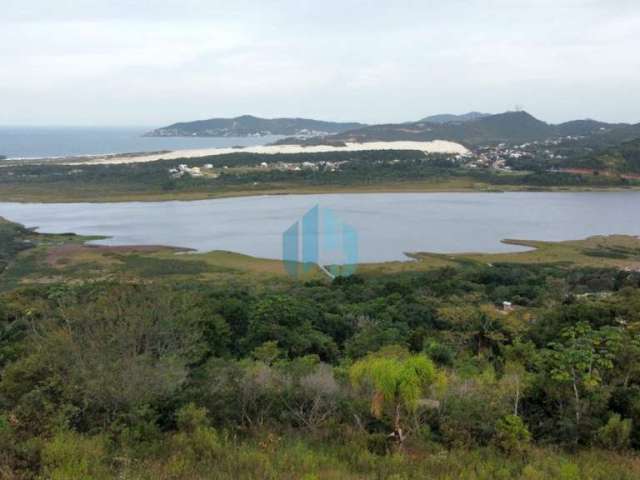 Terreno de 4 Hectares com Linda Vista p/ Lagoa e Mar, Bairro Costa de Macacu, em Garopaba!