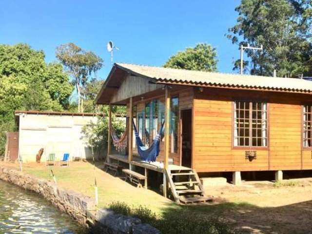 Casa Beira Rio no Bairro Tamborete, em Imaruí, Ficando a 3 km do Centro e 20 km da BR-101!