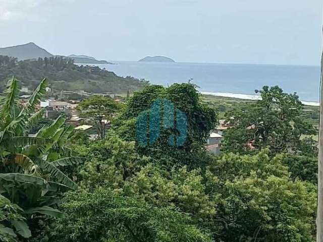 Terreno Localizado a 800 m da Praia, com Linda Vista, Localizado no Bairro Gamboa, em Garopaba!