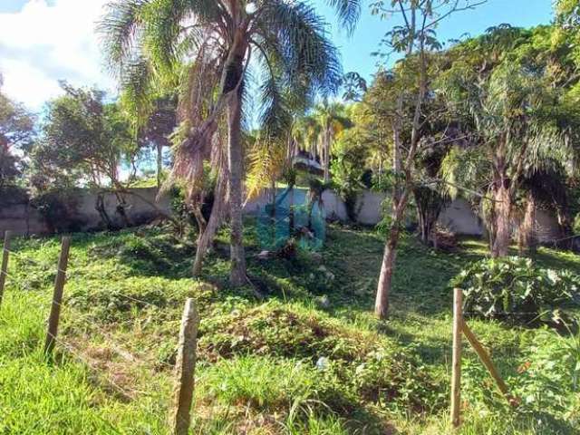 Terreno no Bairro Ferrugem, Próximo de Uma das Mais Belas Praias da Região, em Garopaba!