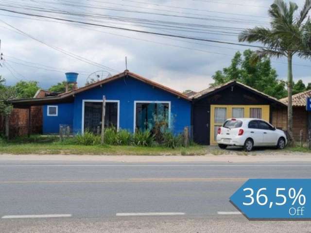 Imóvel Comercial Localizado no Bairro Areias de Palhocinha, em Garopaba!