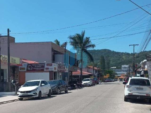 Imóvel Localizado no Centro de Garopaba!