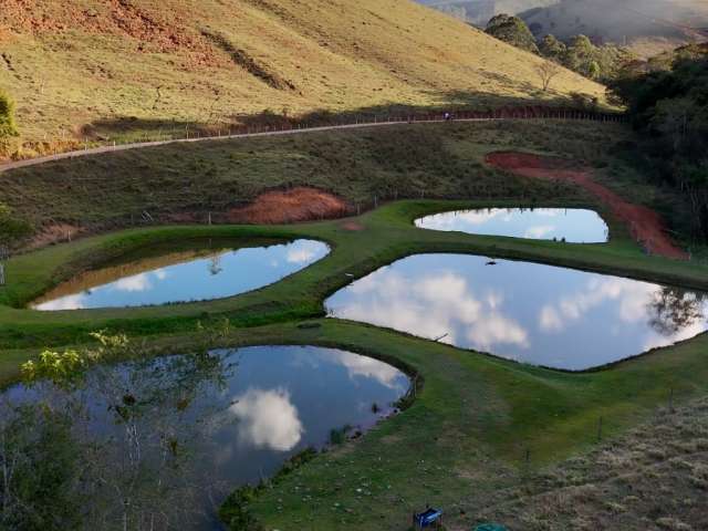 Lindo sítio de 5.5 alqueires