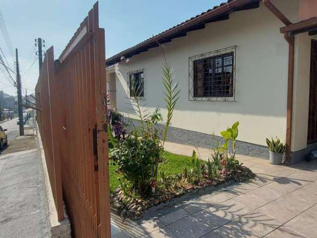 Casa à Venda no Villa Dourada Bairro Bela Vista São José