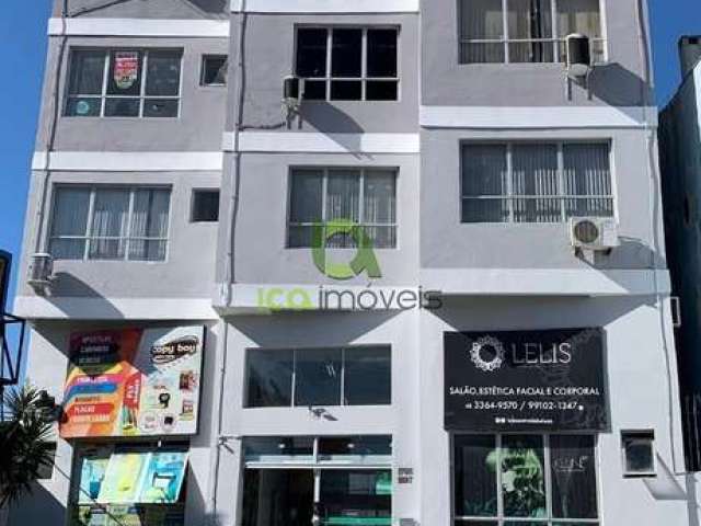 Sala comercial no bairro estreito florianópolis a poucos metros da beira mar