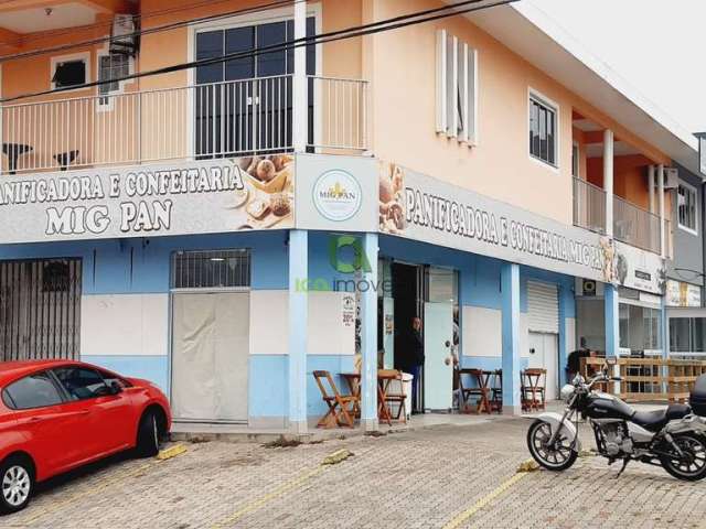 Prédio de 400m² comercial e residencial em são josé florianópolis